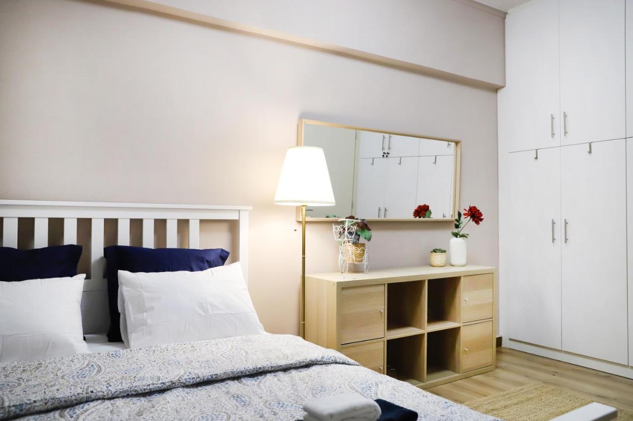Luxury Seaview Apartment Con Vista Lutráki Kültér fotó