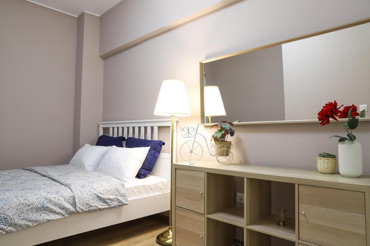 Luxury Seaview Apartment Con Vista Lutráki Kültér fotó